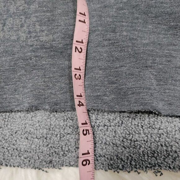 JNCO Jeans Women's Gray Cropped Hoodie With Tiger Graphic Sweatshirt Size XL - Picture 10 of 10